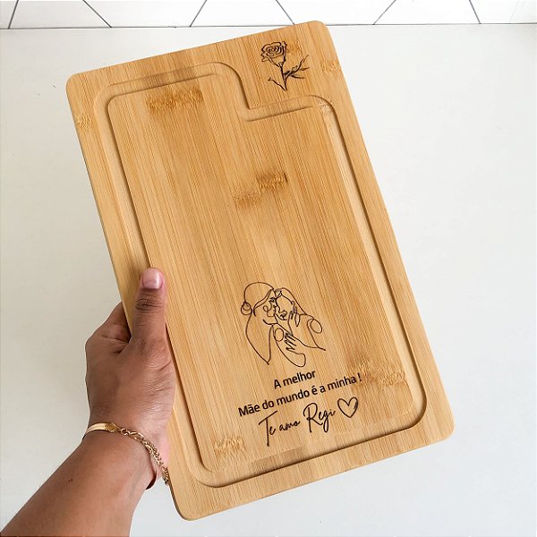 Tábua de Corte 32x20 cm em Bambu Personalizada Dia das Mães