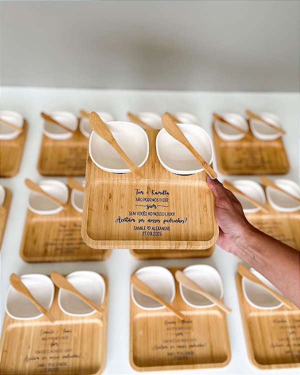 Kit para Petiscos em Bambu Personalizado Padrinhos Casamento