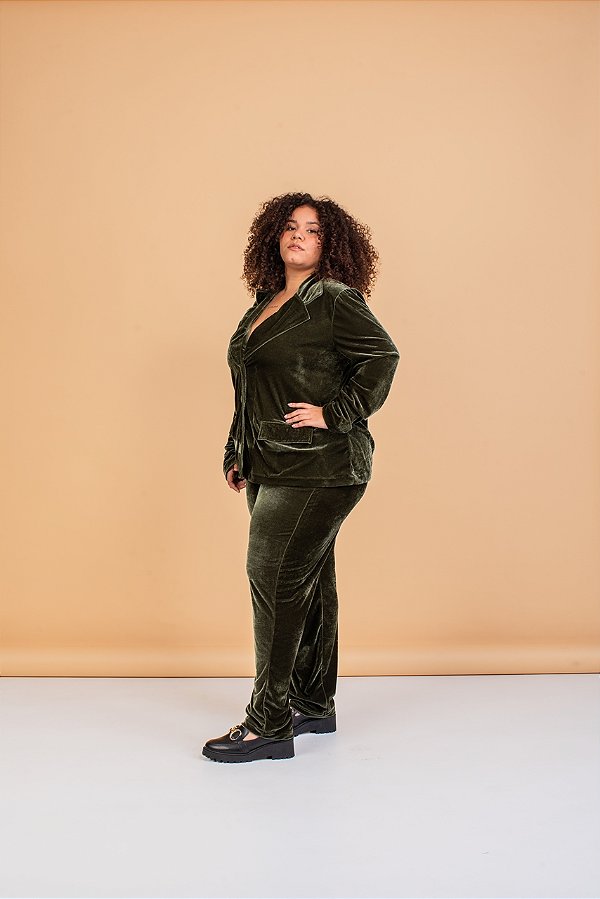 CALÇA RETA MALHA VELUDO VERDE MILITAR PLUS SIZE