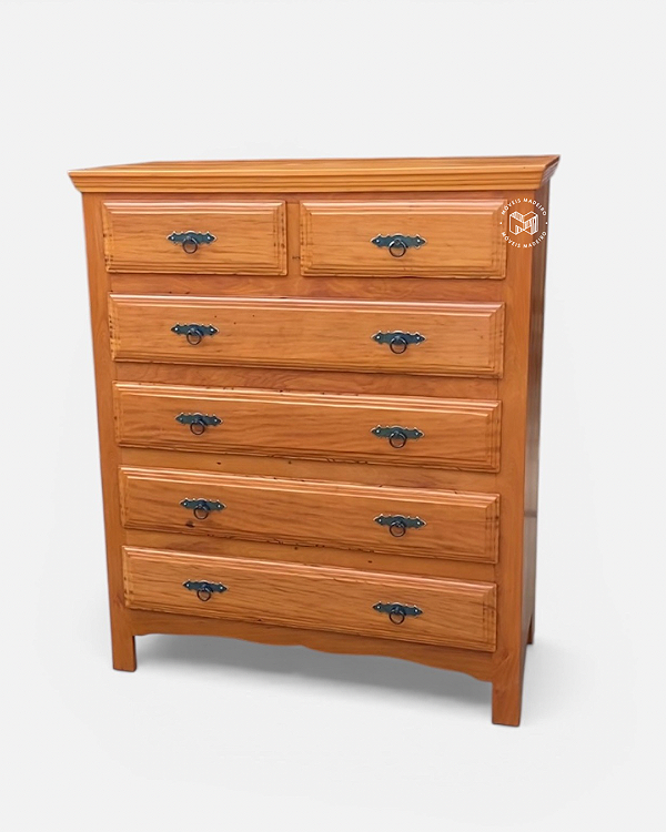 Cômoda Tradicional Mineira