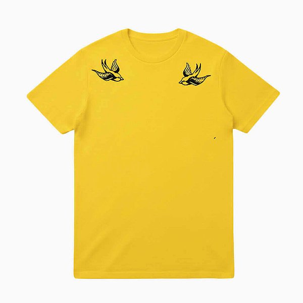 Camiseta Amarela Andorinhas