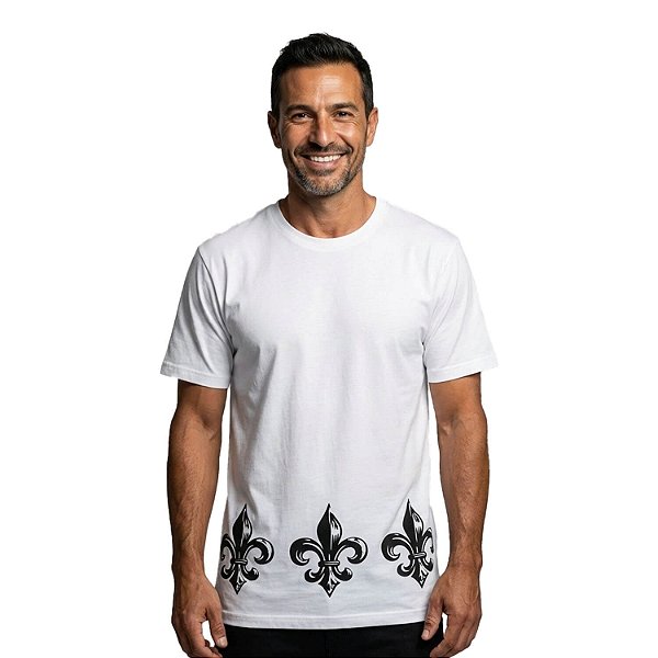 Camiseta Branca Flor de Lis Streetwear