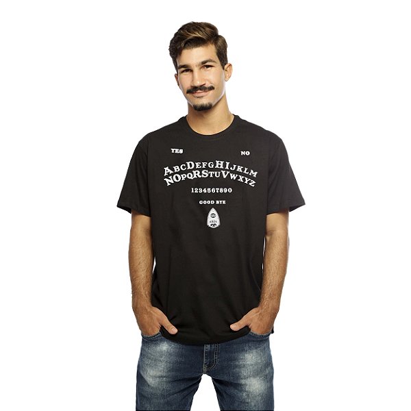 Camiseta Streetwear Preta Ouija Board - Manga Curta