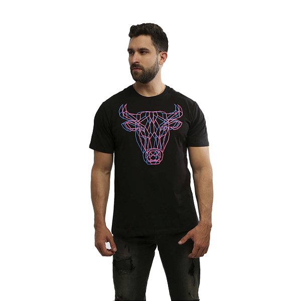 Camiseta Streetwear Preta Touro - Manga Curta