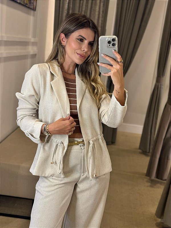 BLAZER ACINTURADO CORDÃO BEGE