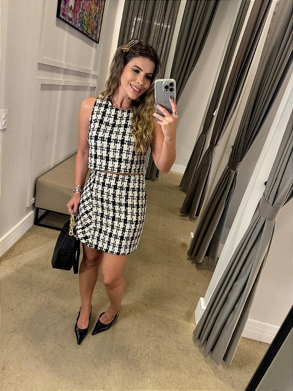 CONJUNTO TWEED CROPPED REGATA E MINI SAIA PRETO