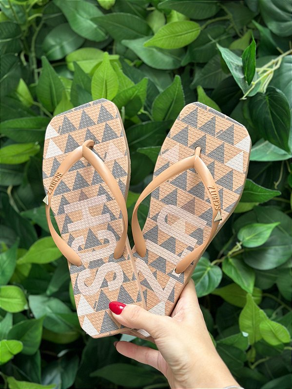 SCHUTZ CHINELO JELLYS SCHUTZ TRIANGLE BEGE