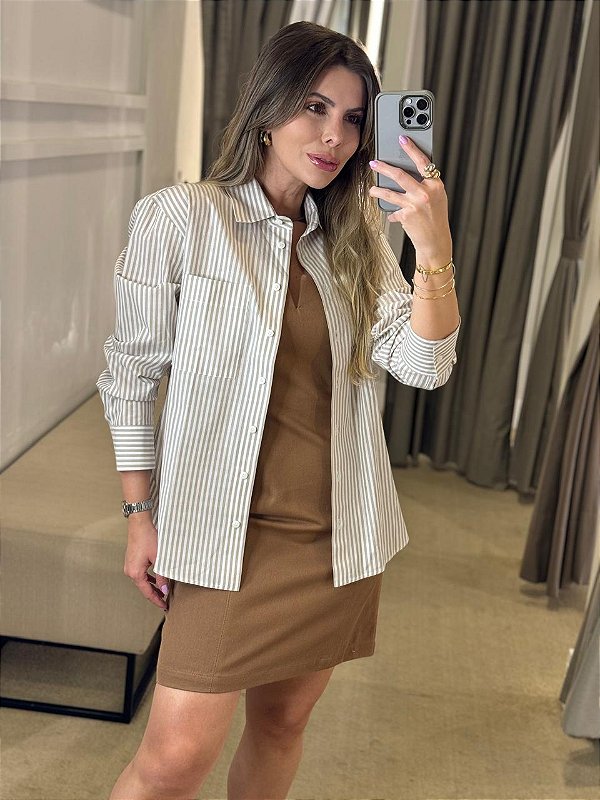 CAMISA LISTRADA BOLSO ÚNICO KAKHI
