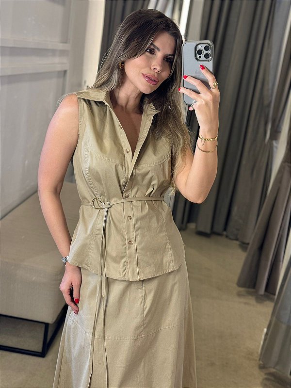 CAMISA ALONGADA SEM MANGA ALICIA BEGE