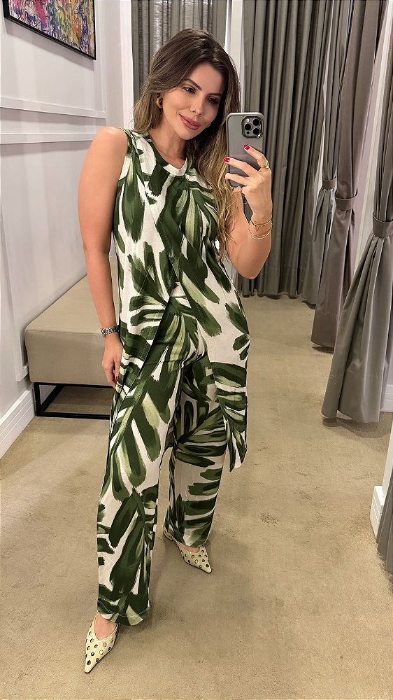 CONJUNTO ESTAMPADO TUNICA E CALÇA VERDE