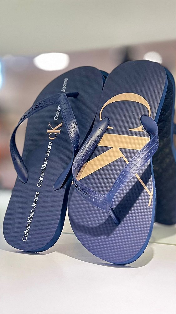 CALVIN KLEIN JEANS CHINELO CK LOGO CORRIDO MARINHO
