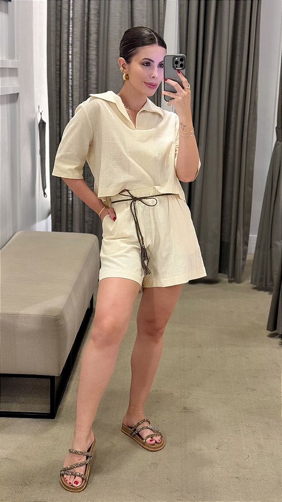 CONJUNTO GALLARDO CAMISA E SHORTS CREME
