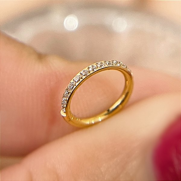 PIERCING CARTILAGEM/CONCH TITÂNIO GOLD ZIRCÔNIAS ARGOLA SEGMENTO ARTICULADO 8MM SEMIJOIA PARA PERFURAÇÃO⭐️