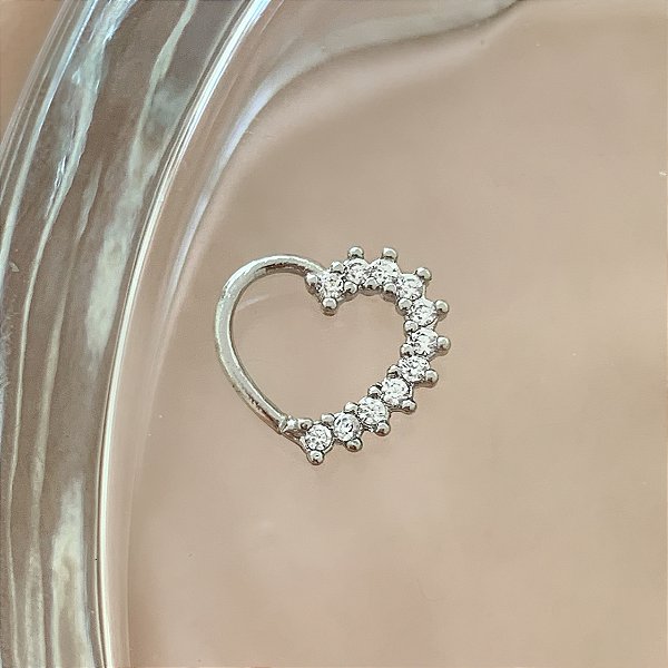 PIERCING CARTILAGEM CORAÇÃO LATERAL ZIRCÔNIAS 6MM HASTE AÇO 316L FOLHEADO A RÓDIO SEMIJOIA PARA ATUALIZAÇÃO⭐️