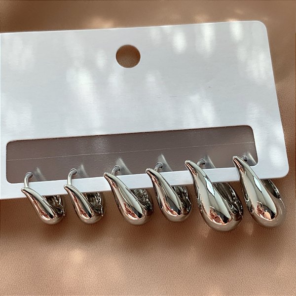 BRINCO KIT ARGOLINHAS GOTAS CURVADAS LISAS P BIJU