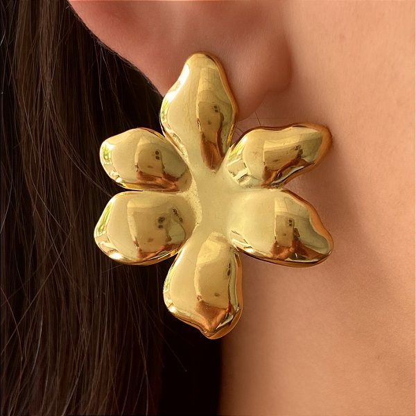 BRINCO FLOR HIBISCO DOURADO AÇO 316L⭐️