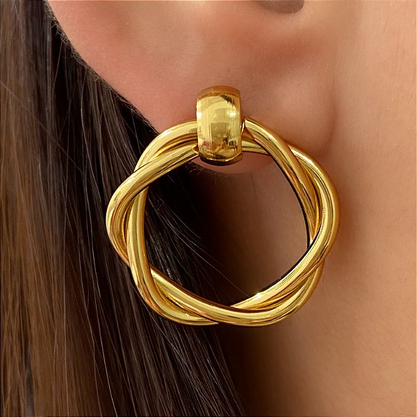 BRINCO CÍRCULOS ENTRELAÇADOS DOURADO AÇO ⭐️