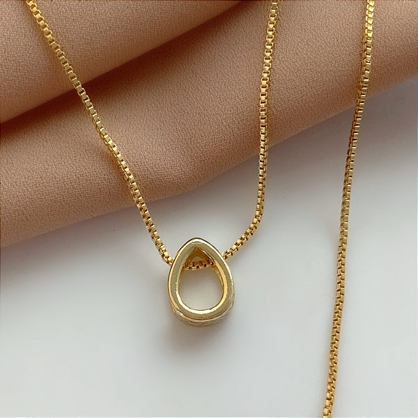 COLAR PINGENTE GOTA FOLHEADO A OURO 18K⭐️