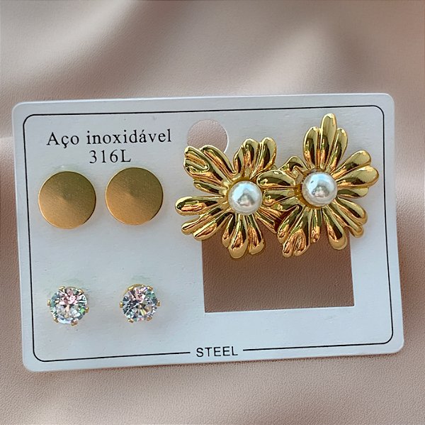 BRINCO KIT FLOR, PLAQUINHA LISA E ZIRCÔNIAS DOURADO AÇO 316L⭐️