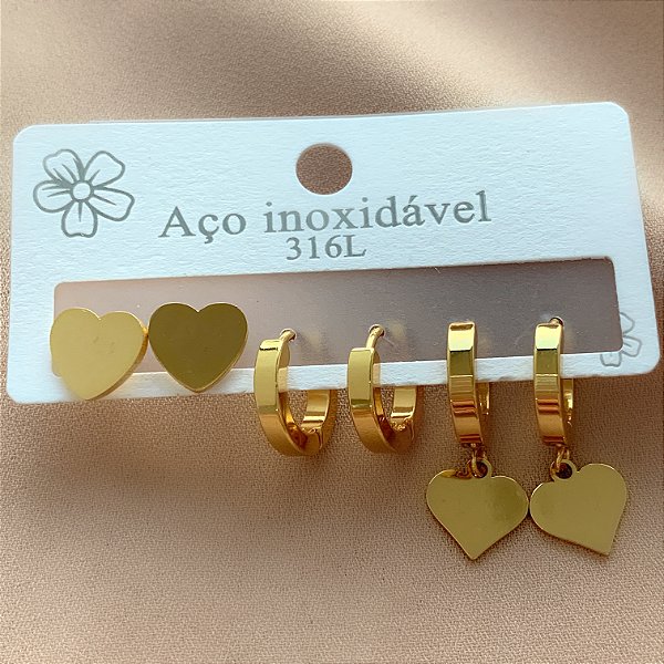 BRINCO KIT ARGOLINHAS CORAÇÕES LISOS DOURADO AÇO 316L⭐️