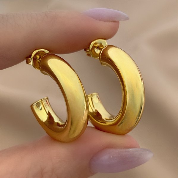 BRINCO ARGOLA TUBO P GROSSA DOURADO AÇO 316L⭐️