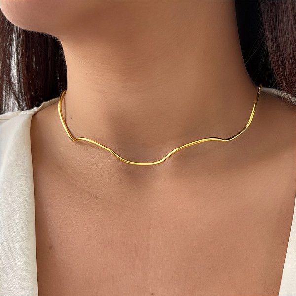 COLAR ARO FIO ONDULADO DELICADO FOLHEADO A OURO 18K⭐️