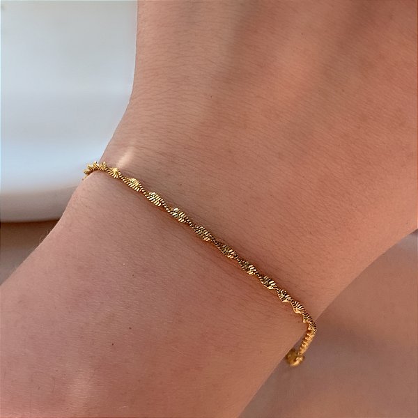 PULSEIRA FITA FINA P TORCIDA DOURADO AÇO 316L⭐️