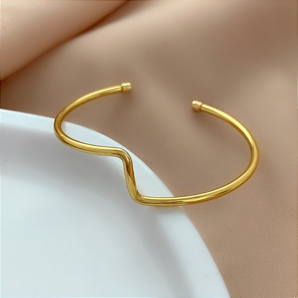 PULSEIRA INFANTIL ARO FIO GEOMÉTRICO DELICADO FOLHEADO A OURO 18K⭐️