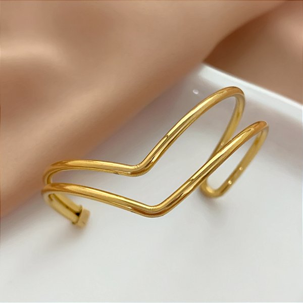 PULSEIRA INFANTIL ARO FIO DUPLO "V" FOLHEADO A OURO 18K⭐️