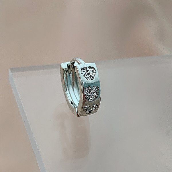 PIERCING CARTILAGEM ARGOLINHA CORAÇÃO ZIRCÔNIAS 8MM AÇO 316L FOLHEADO A RÓDIO SEMIJOIA PARA ATUALIZAÇÃO⭐️