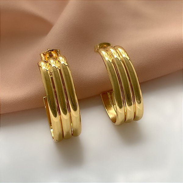 BRINCO ARGOLA OVAL TRÊS FIOS GROSSOS DOURADO AÇO 316L⭐️
