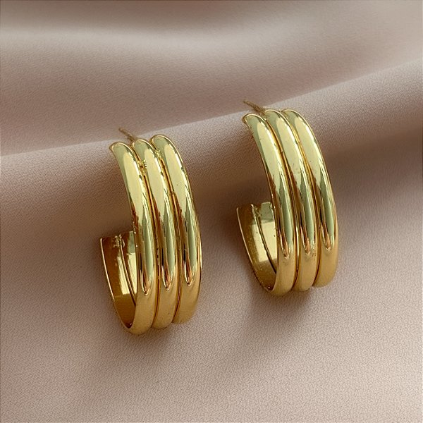 BRINCO ARGOLA OVAL TRÊS FIOS GROSSOS DOURADO AÇO 316L⭐️
