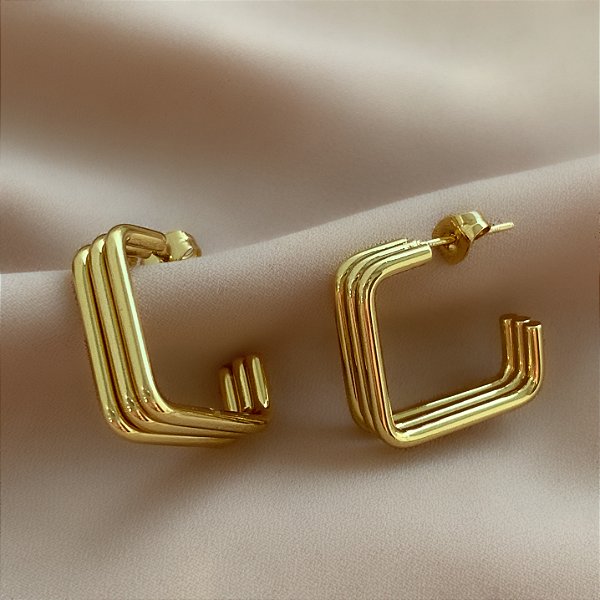 BRINCO ARGOLA QUADRADA TRÊS FIOS DOURADO AÇO 316L⭐️
