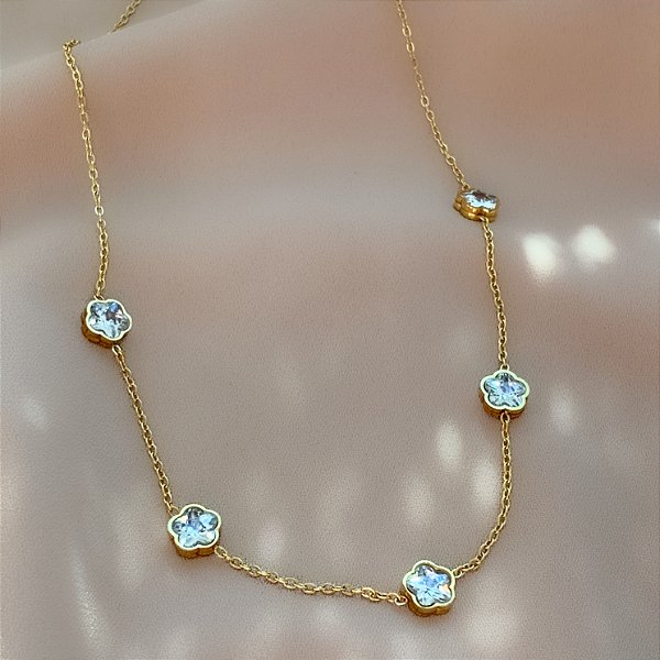 COLAR FLORZINHAS ZIRCÔNIAS DOURADO AÇO 316L⭐️