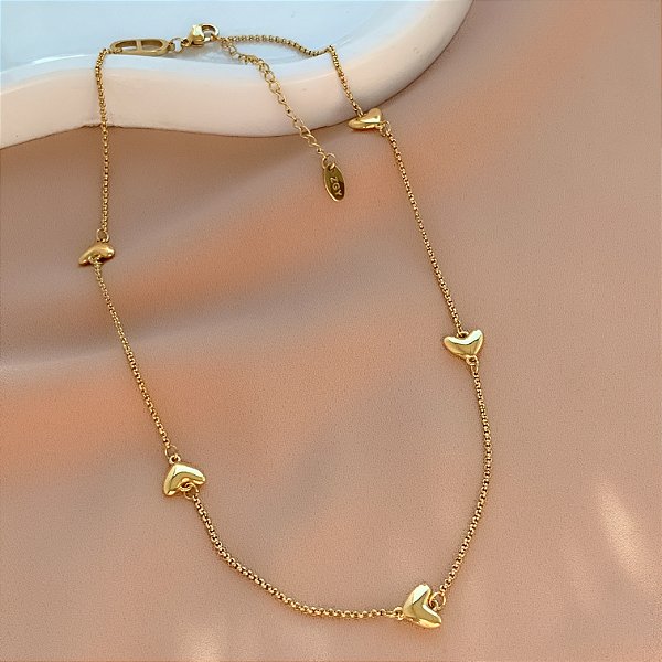 COLAR CORRENTE DELICADA CORAÇÕES DOURADO AÇO 316L⭐️