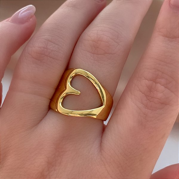 ANEL REGULÁVEL CORAÇÃO VAZADO DOURADO AÇO 316L⭐️