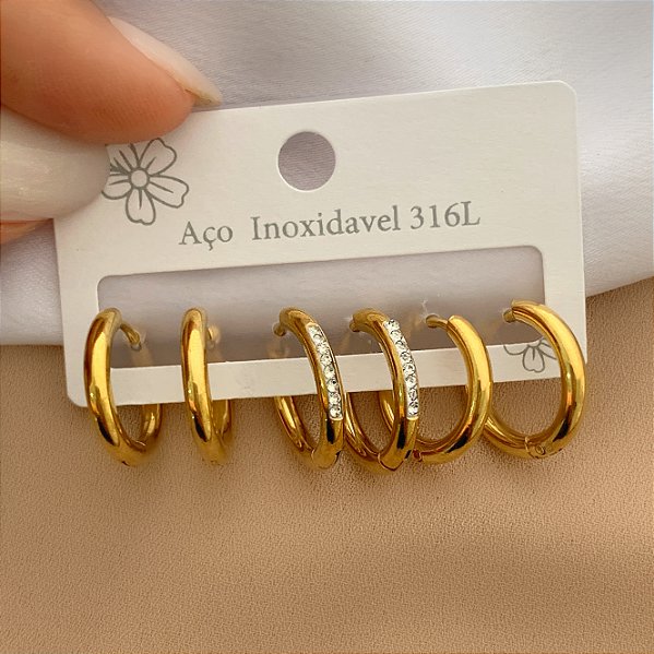 BRINCO KIT ARGOLINHAS FINAS STRASS DOURADO AÇO 316L⭐️