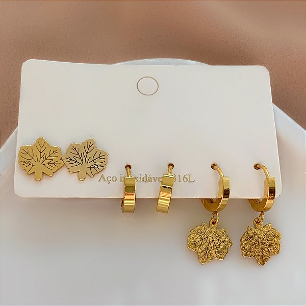 BRINCO KIT ARGOLINHAS FOLHA LISA E TEXTURIZADA DOURADO AÇO 316L⭐️