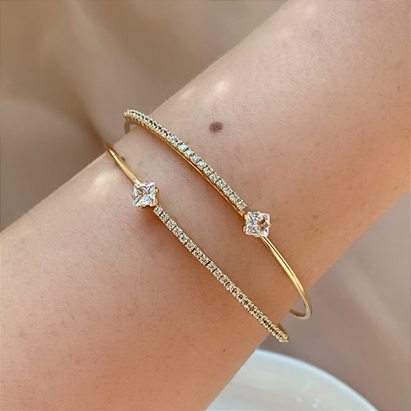 PULSEIRA / BRACELETE FIOS METADE LISOS E ZIRCÔNIA PONTO DE LUZ QUADRADO BIJU