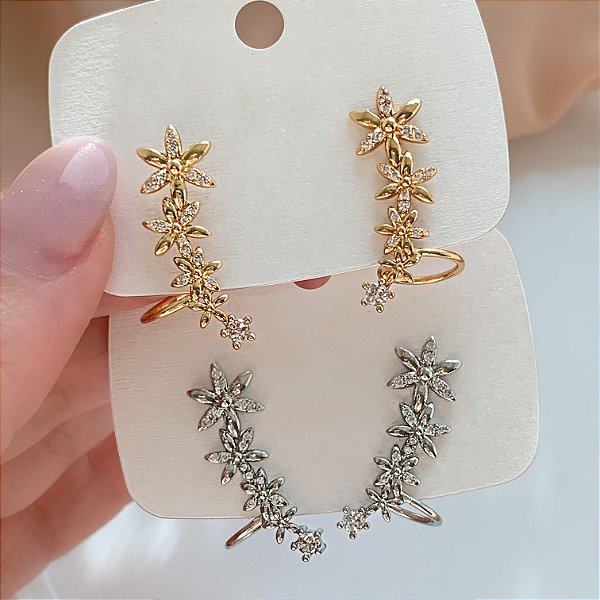 BRINCO EAR CUFF FLORES PÉTALAS LISAS E ZIRCÔNIAS BIJU