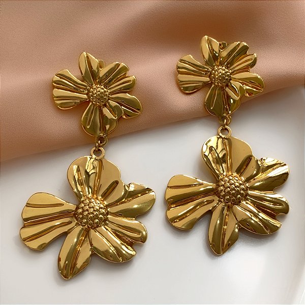 BRINCO FLORES PENDENTE DOURADO AÇO 316L⭐️