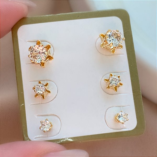 BRINCO KIT FLOR ZIRCÔNIAS FOLHEADO A OURO 18K⭐