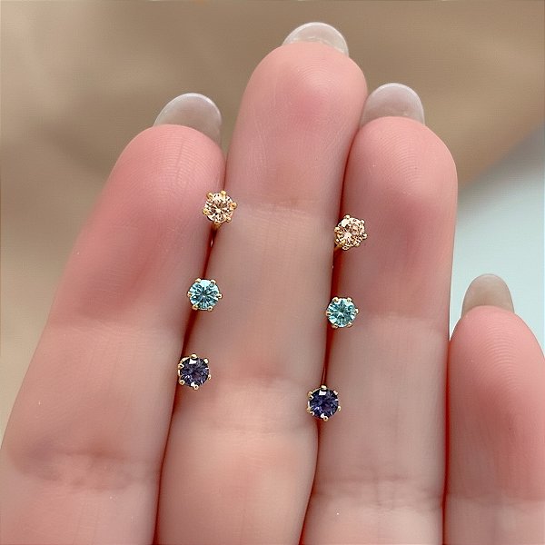 BRINCO KIT MINI PONTO DE LUZ COLORIDO FOLHEADO A OURO 18K⭐