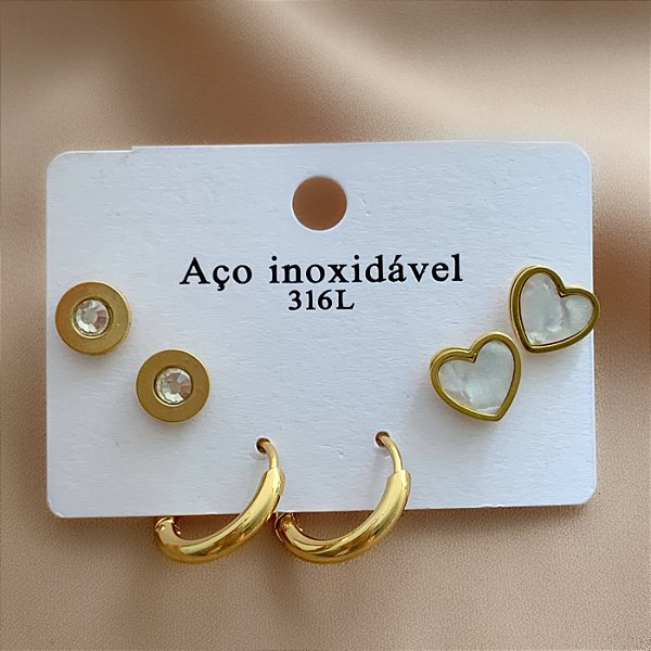 BRINCO KIT CORAÇÃO E PONTO DE LUZ DOURADO AÇO 316L⭐️