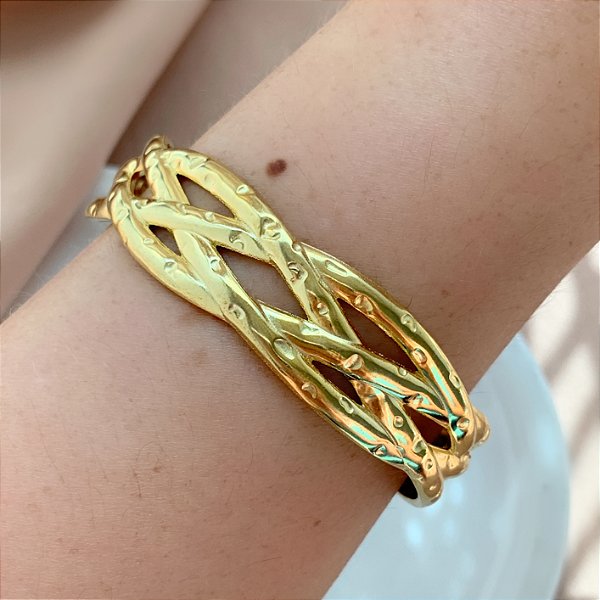 PULSEIRA / BRACELETE FIOS CRUZADOS DESENHADOS DOURADO AÇO 316L⭐️
