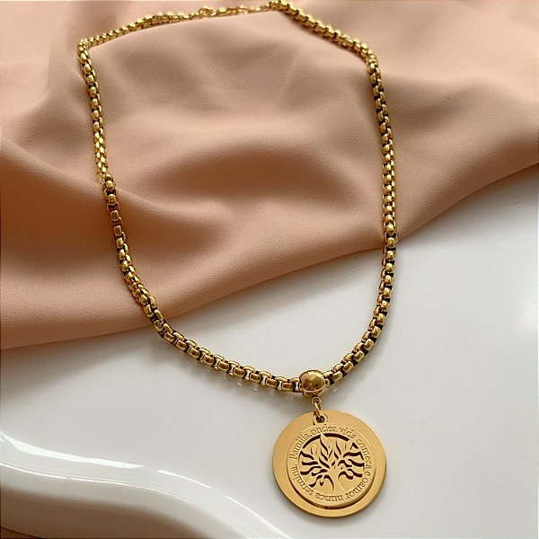 COLAR CORRENTE GROSSA PLAQUINHA ÁRVORE DA VIDA DOURADO AÇO 316L⭐️
