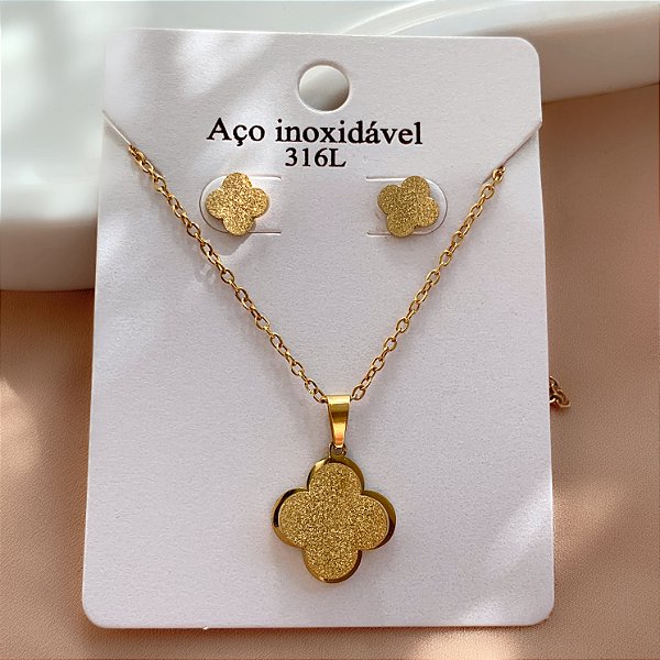COLAR E BRINCO KIT TREVO TEXTURIZADA DOURADO AÇO 316L⭐️