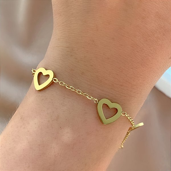 PULSEIRA CORAÇÃO LISO VAZADO DOURADO AÇO 316L⭐️