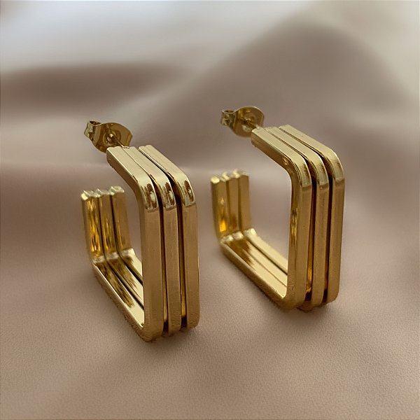 BRINCO ARGOLA QUADRADA 3 FIOS DOURADO AÇO 316L⭐️