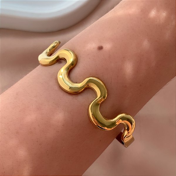 PULSEIRA / BRACELETE FIO ONDULADO DOURADO AÇO 316L⭐️